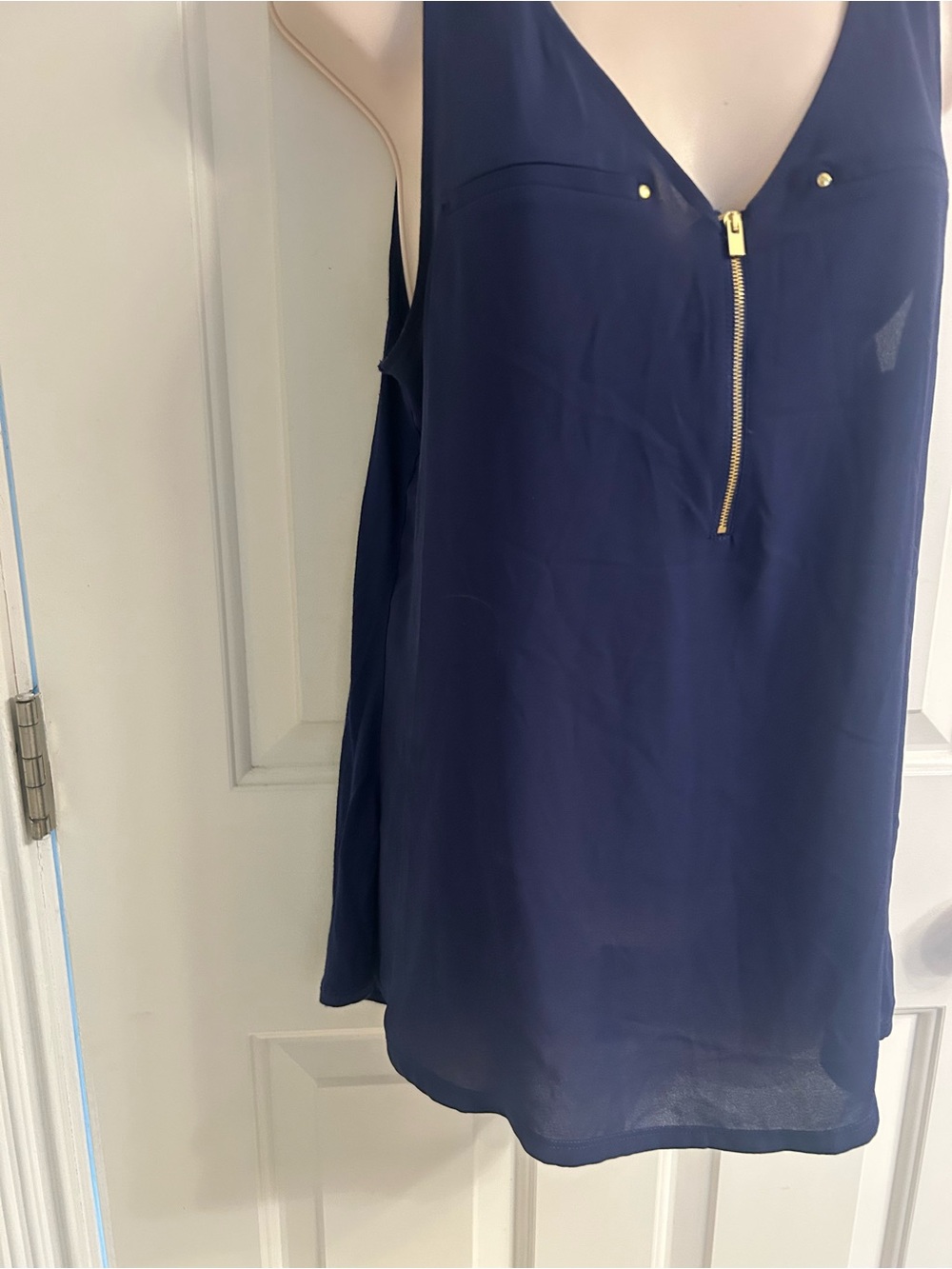 NWT-Express Blue  V-Neck Sleeveless Tank with Gold Zip - Picture 4 of 12
